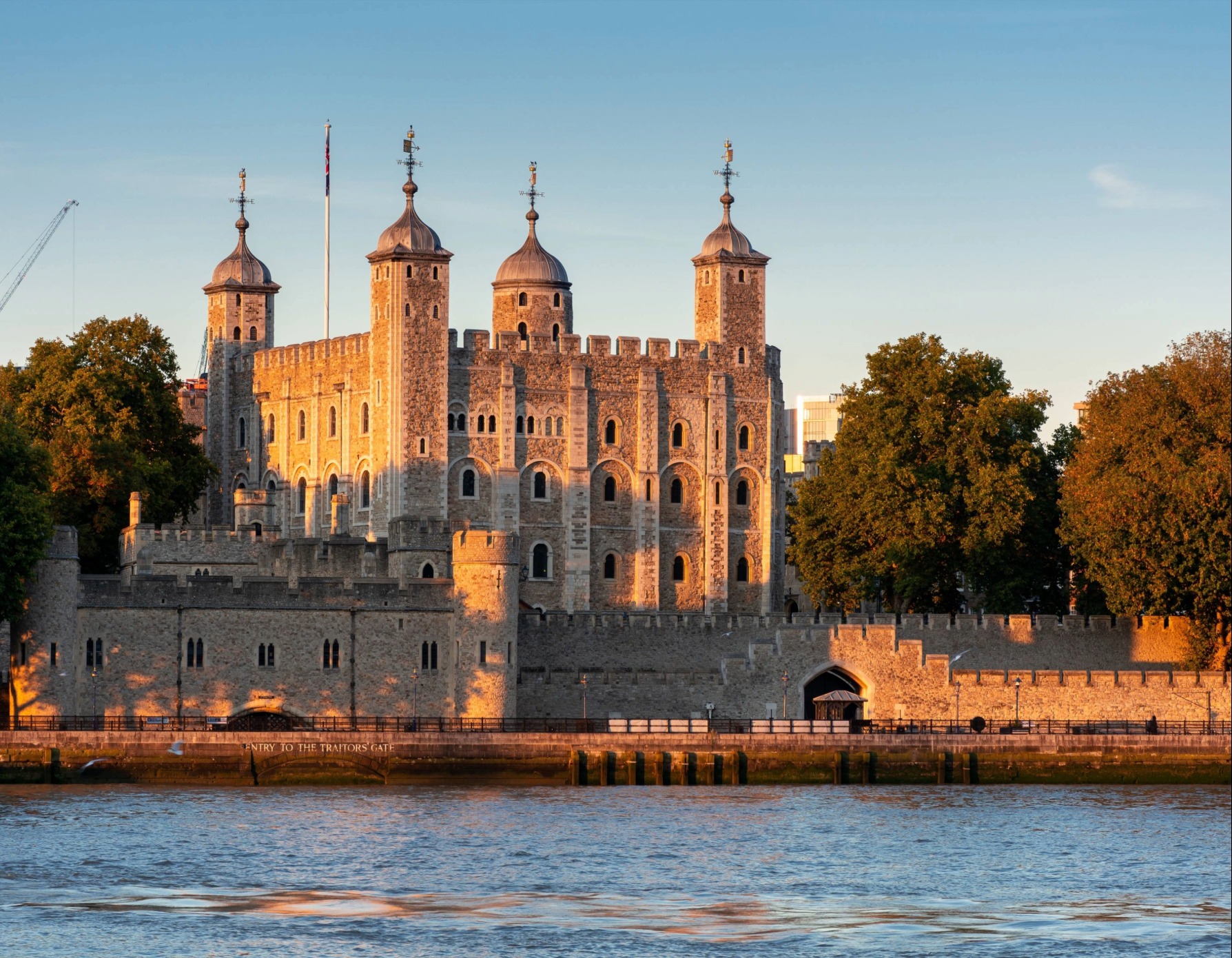 Tower of London Explore London’s Royal Heritage